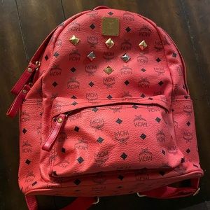 MCM Backpack (Medium) Almost New♥️